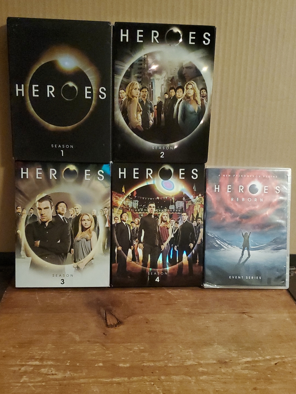 Heroes DVD Box Set - Black - Complete Seasons & Reborn